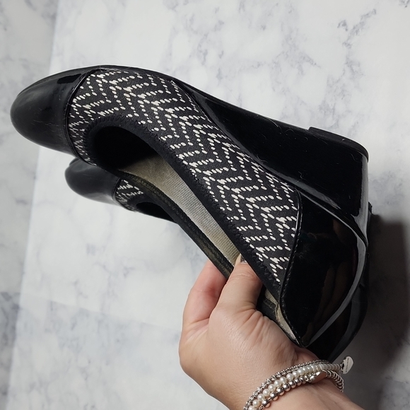 Life stride soft system flex comfort patent wedge shoes - Picture 4 of 6